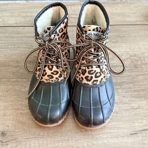 Magellan Cheetah print duck shoes